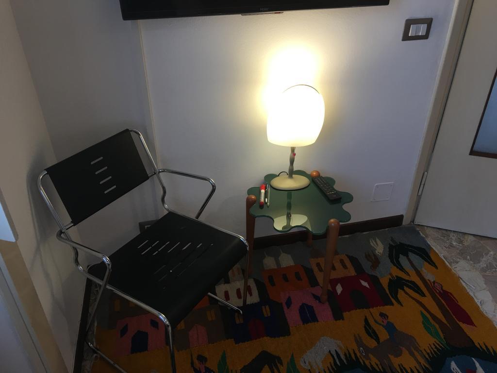 Appartamento Mauro's Studio Milano Esterno foto